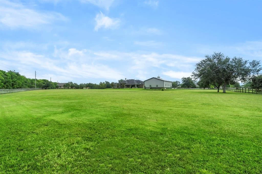 Photo of 2131 Grand River Drive