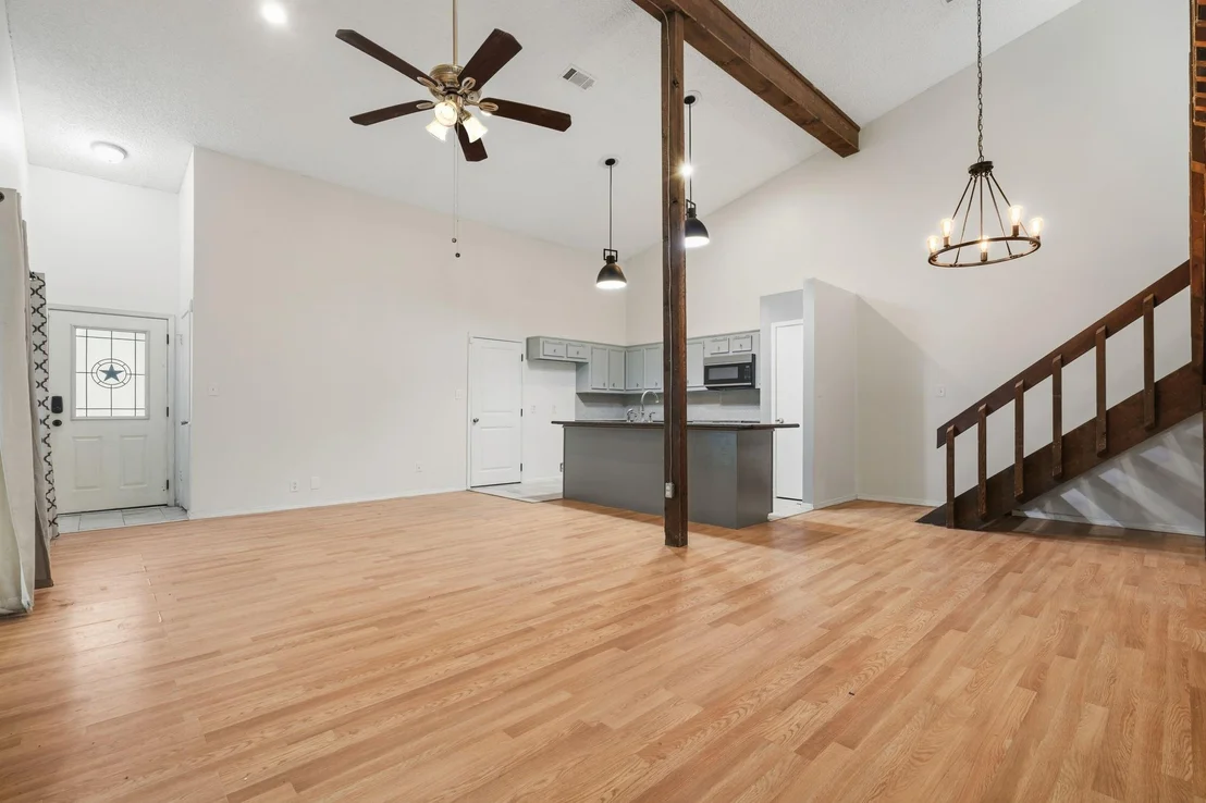 Photo of 2931 Whitman Drive