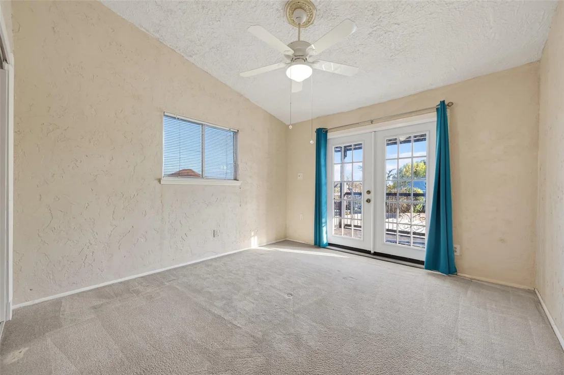 Photo of 805 Lake View Drive