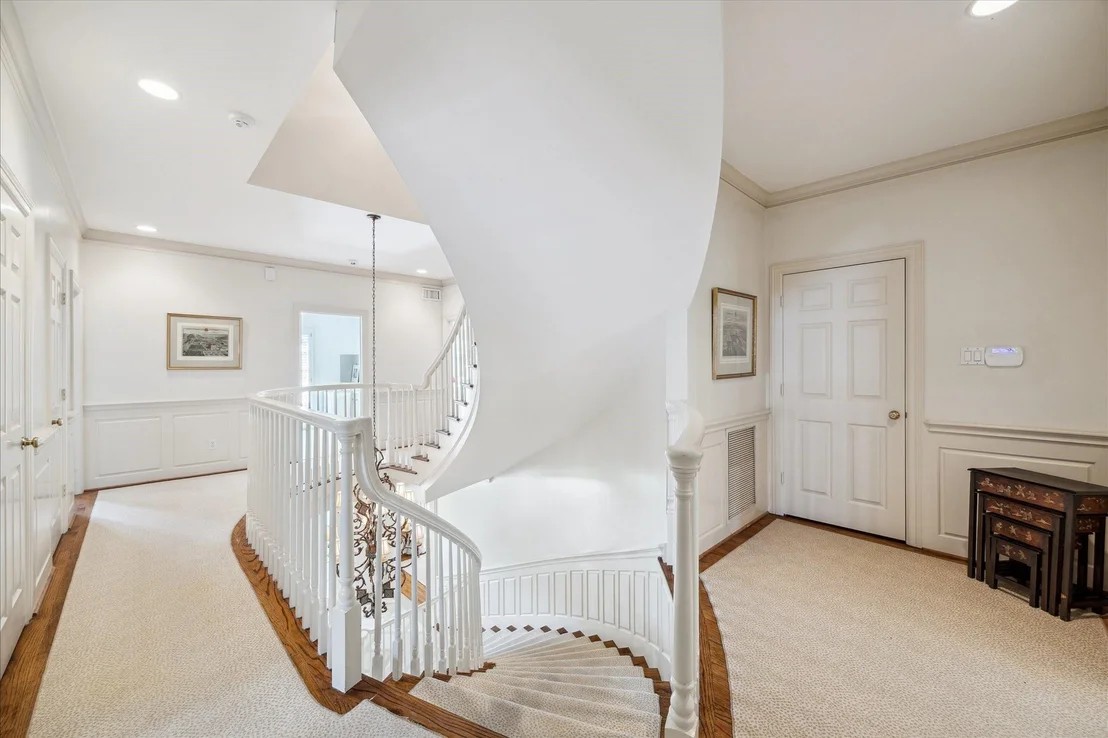 Photo of 3652 Overbrook Lane