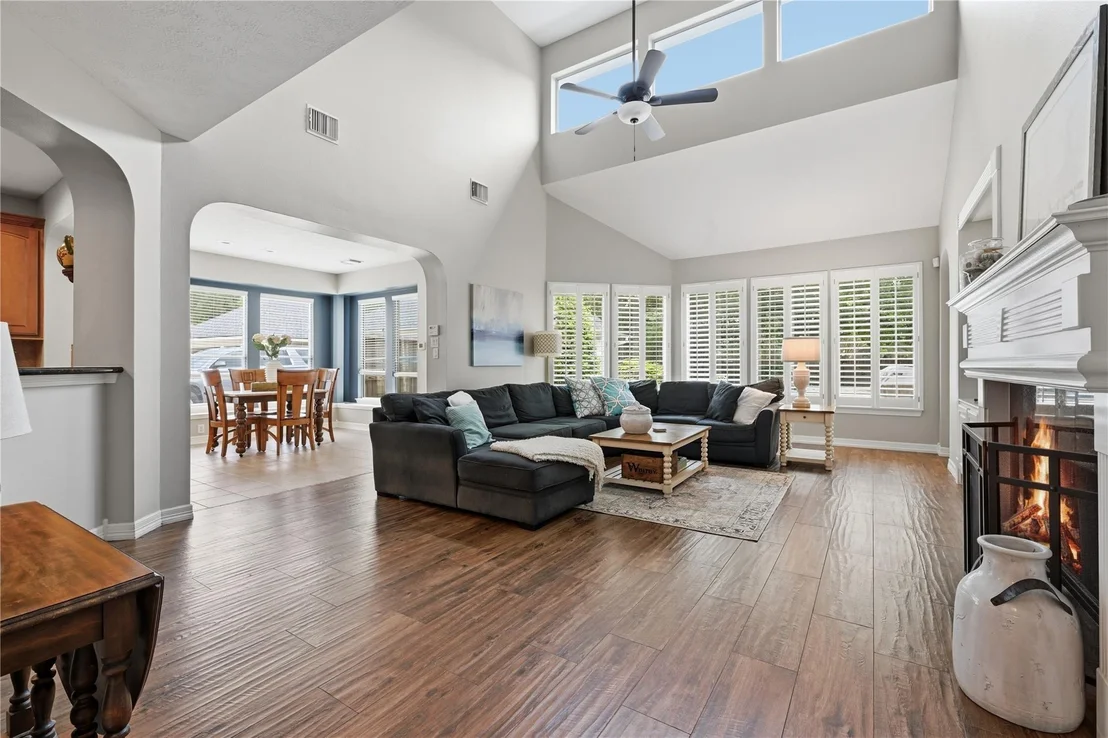 Photo of 10111 Earlington Manor Drive
