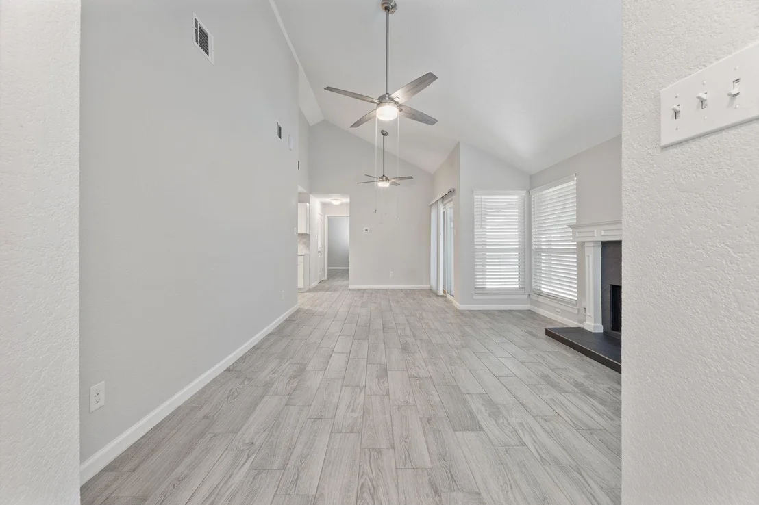 Photo of 3222 Lucida Lane