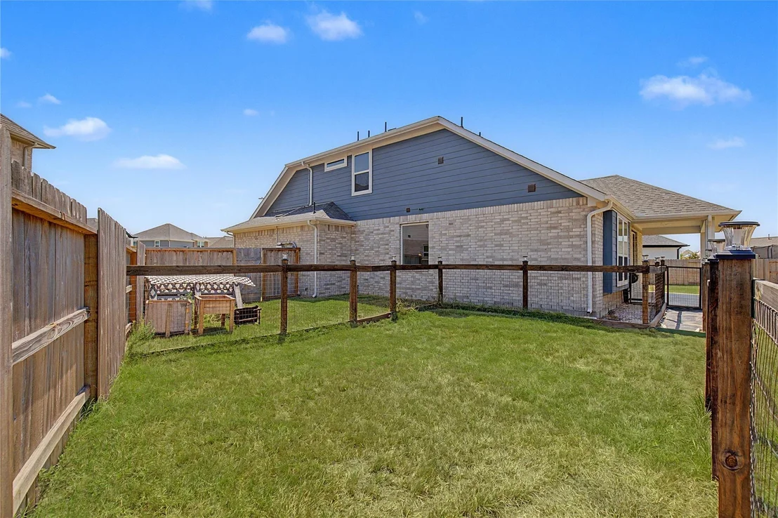 Photo of 21331 Bridle Rose Trail