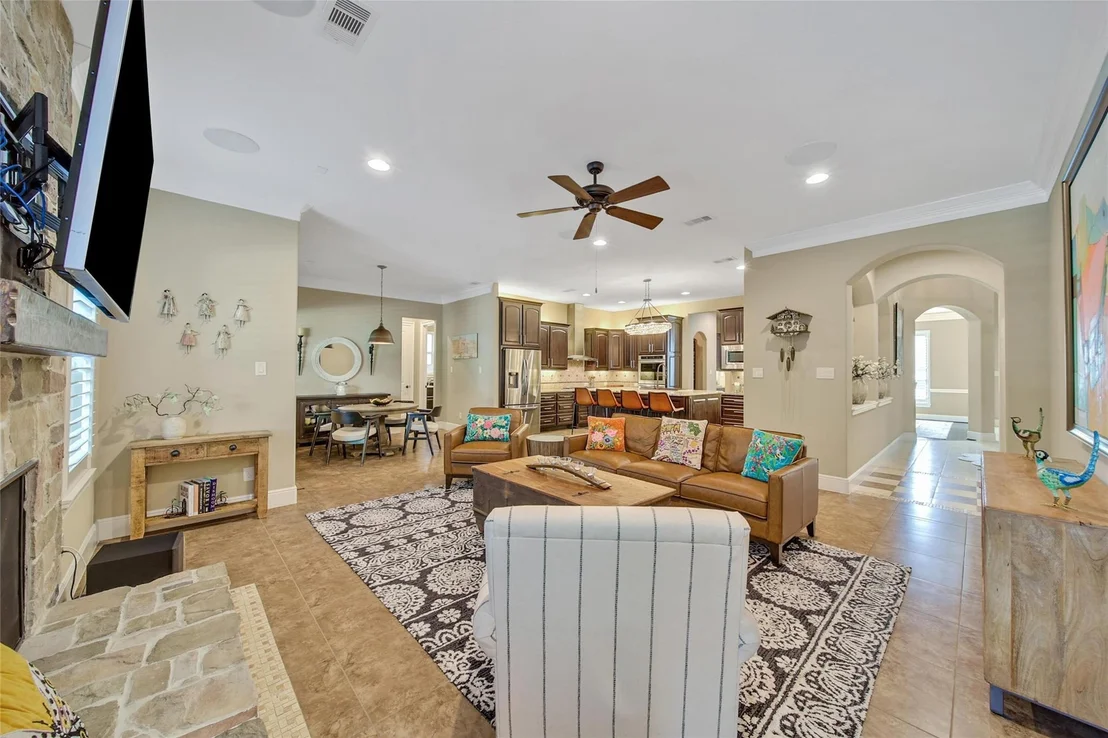 Photo of 15614 Lake Iris Drive