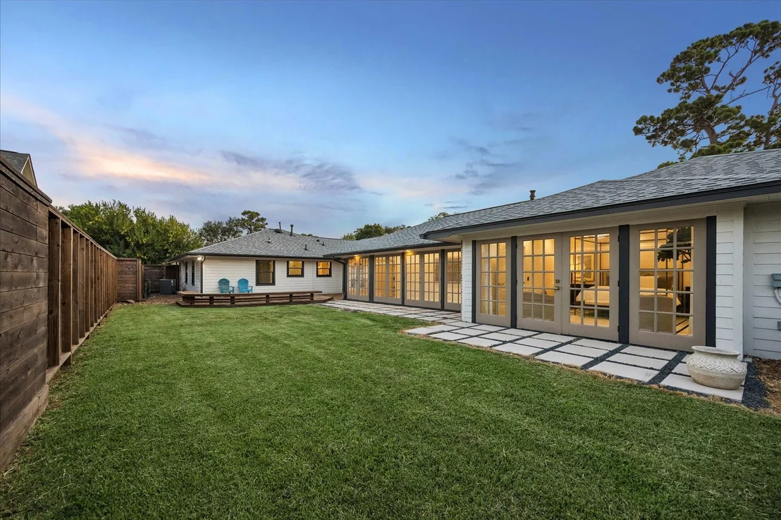 Photo of 6434 Pineshade Lane