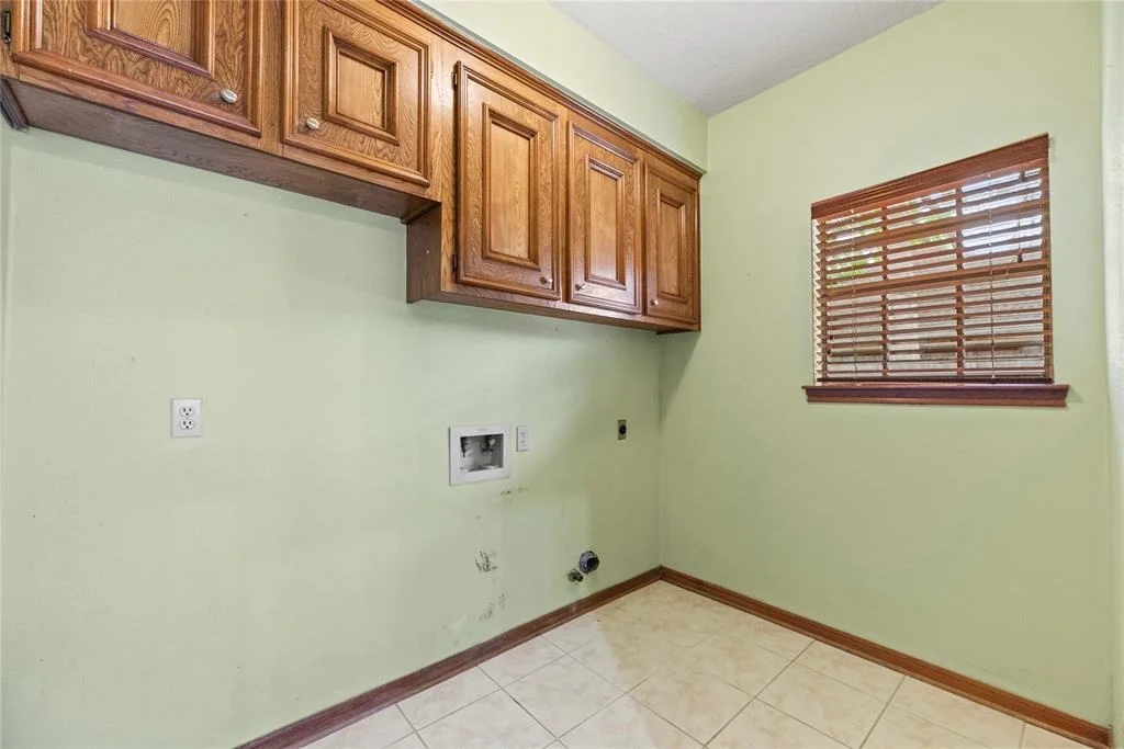 Photo of 1015 Deerfield Road