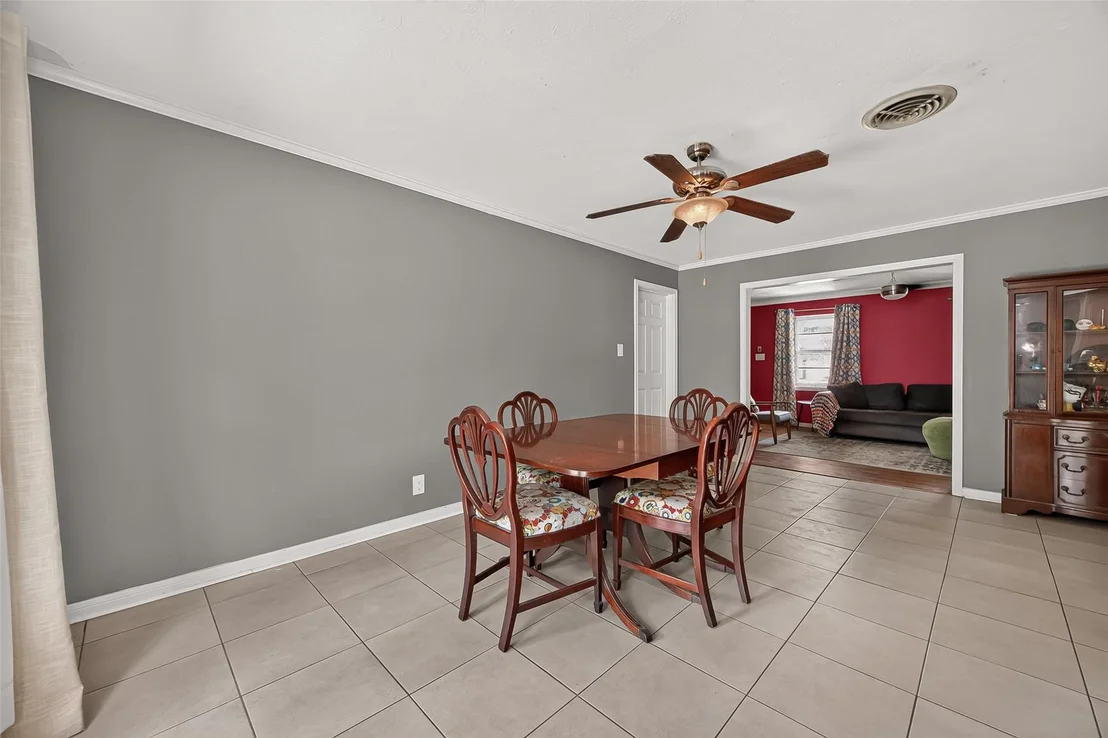 Photo of 10418 Hazelhurst Drive