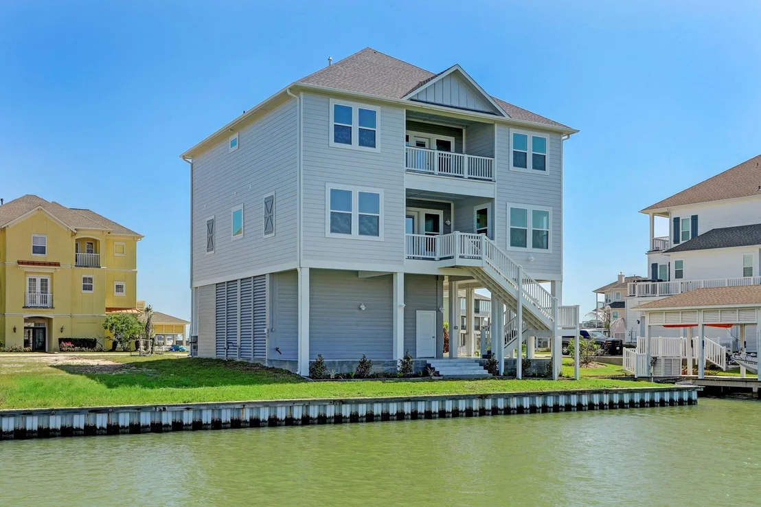 Photo of 20 Largo