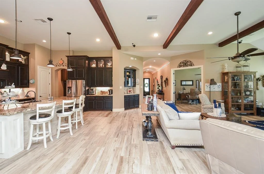 Photo of 33215 Worthing Lane