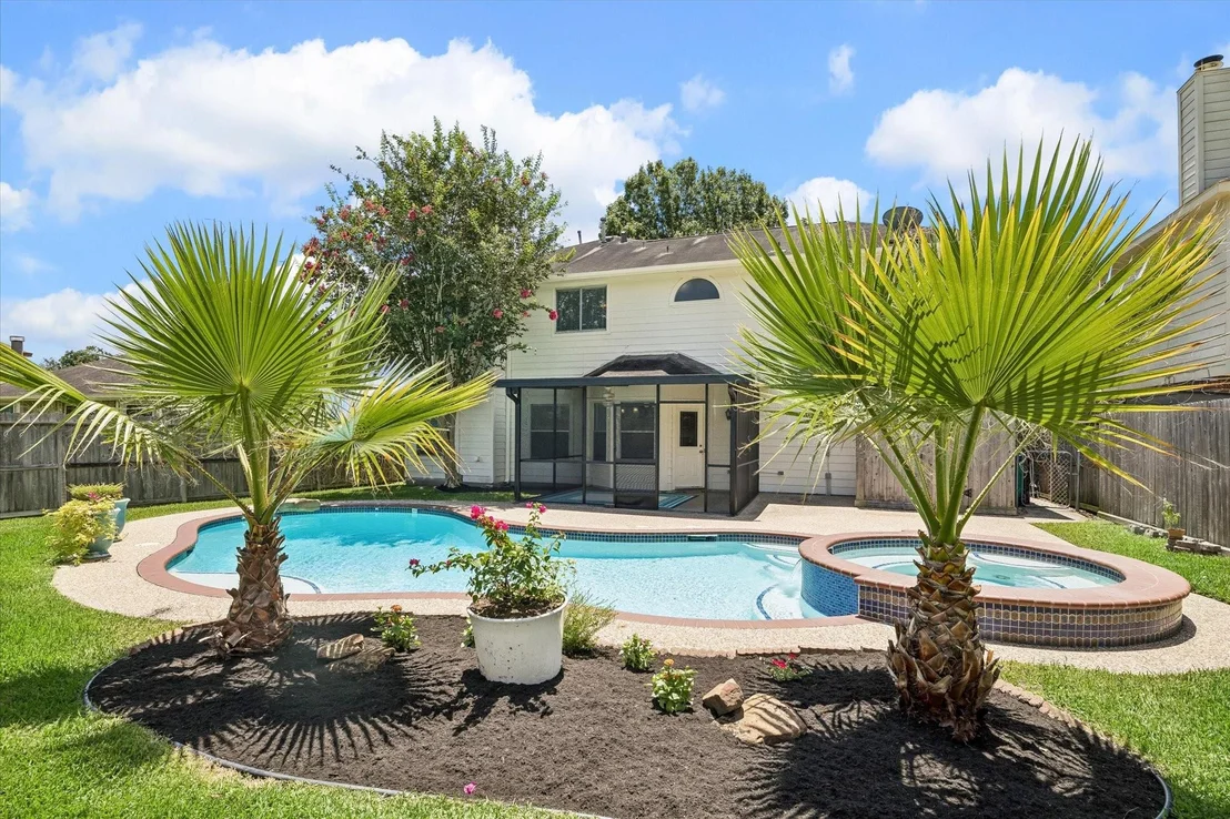 Photo of 13710 Klamath Falls Drive