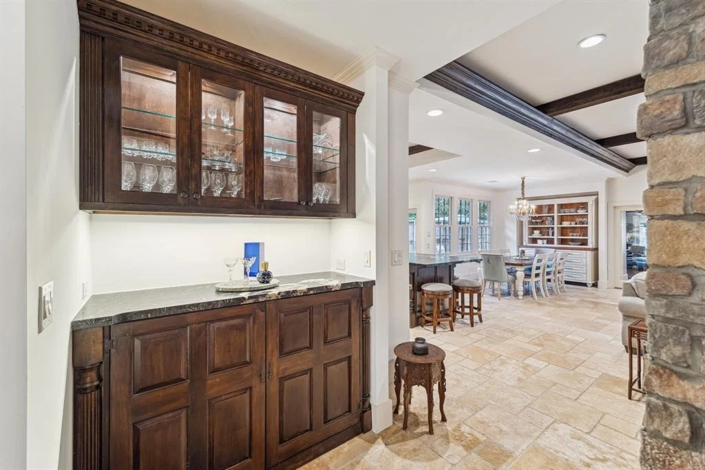 Photo of 426 Wycliffe Drive