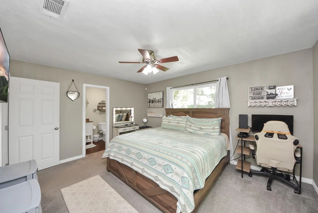 Photo of 1405 Avenue G
