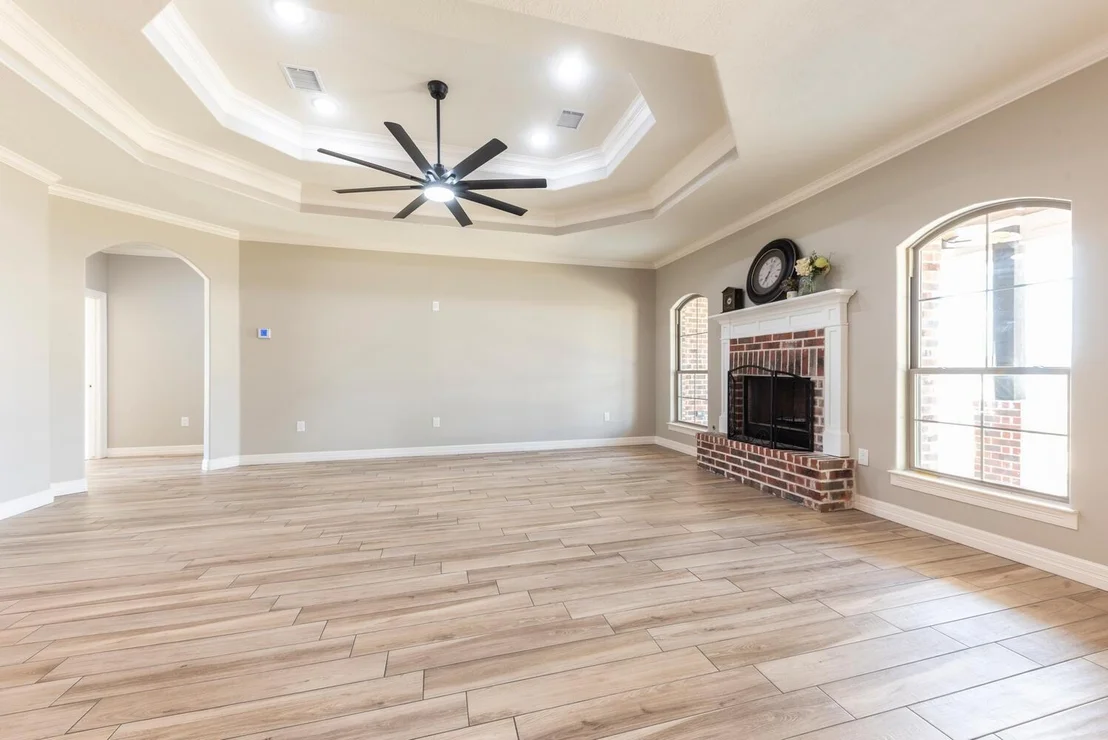 Photo of 8390 Westgate