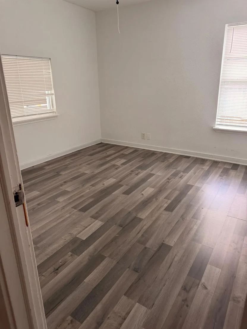 Photo of 6642 Kernel Street
