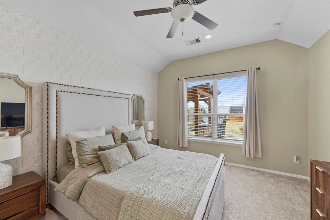 Photo of 5142 Dunstable Manor Lane