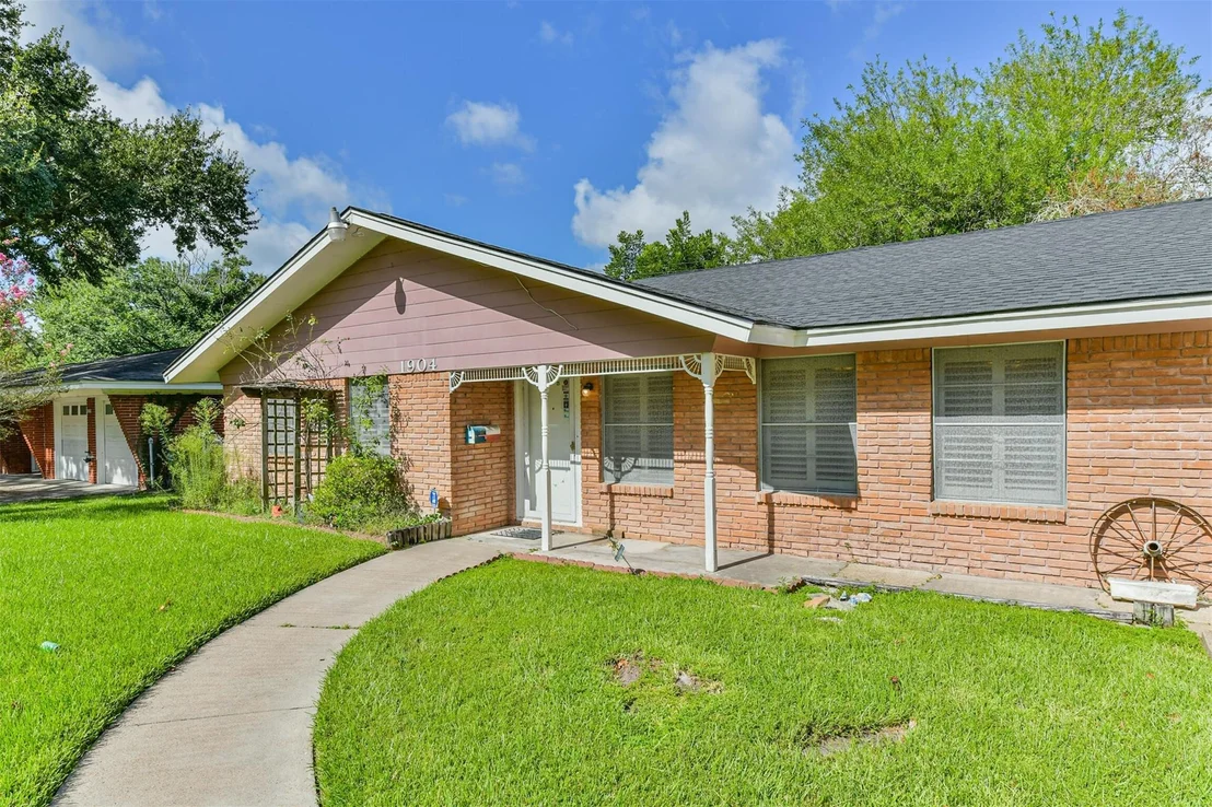Photo of 1904 Amy Drive