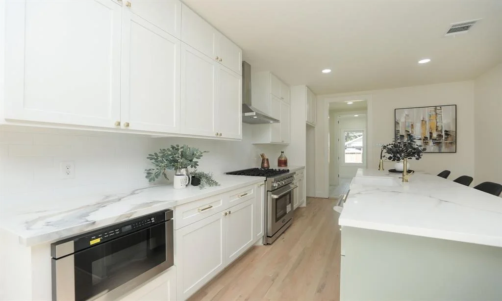 Photo of 915 Key Street