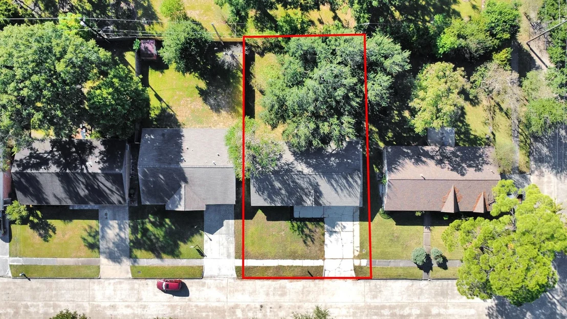 Photo of 6031 Dellfern Drive