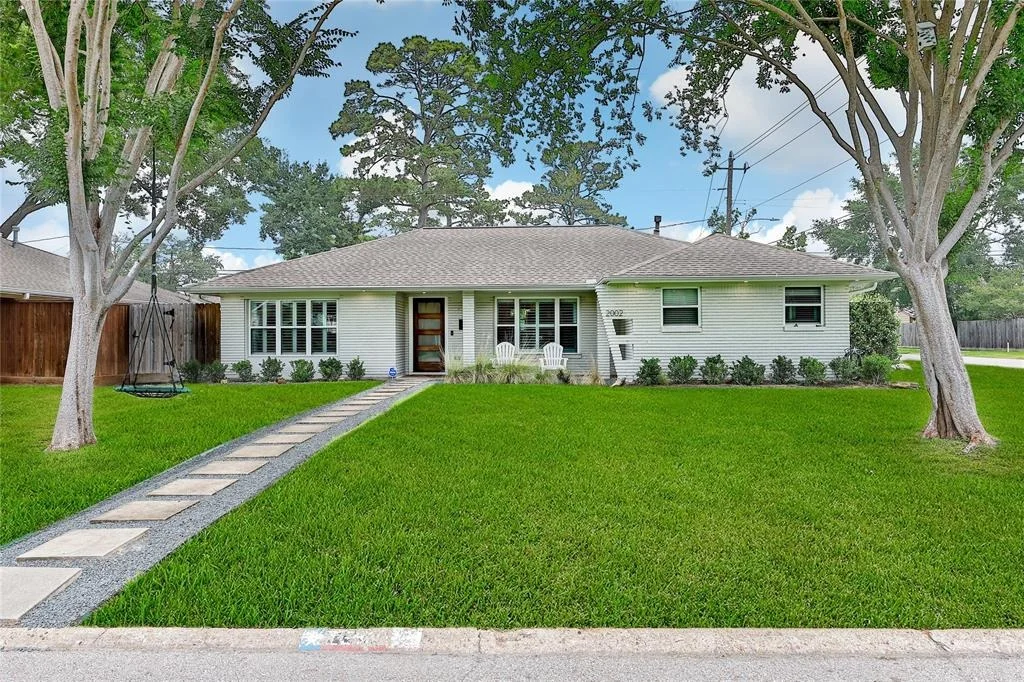 Photo of 2002 Libbey Drive