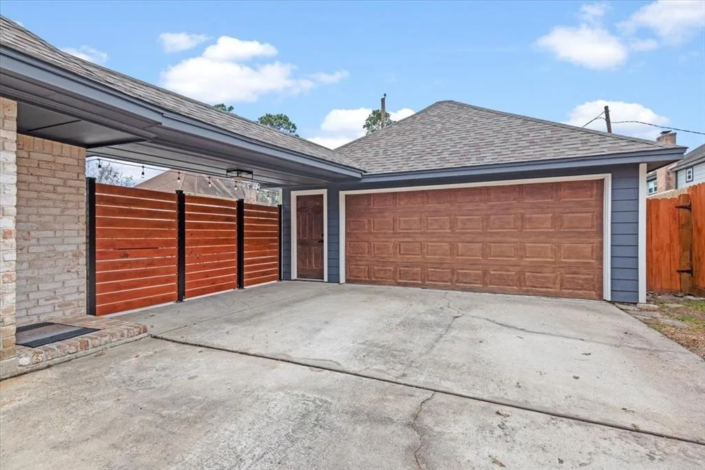 Photo of 6722 Saffron Hills Drive