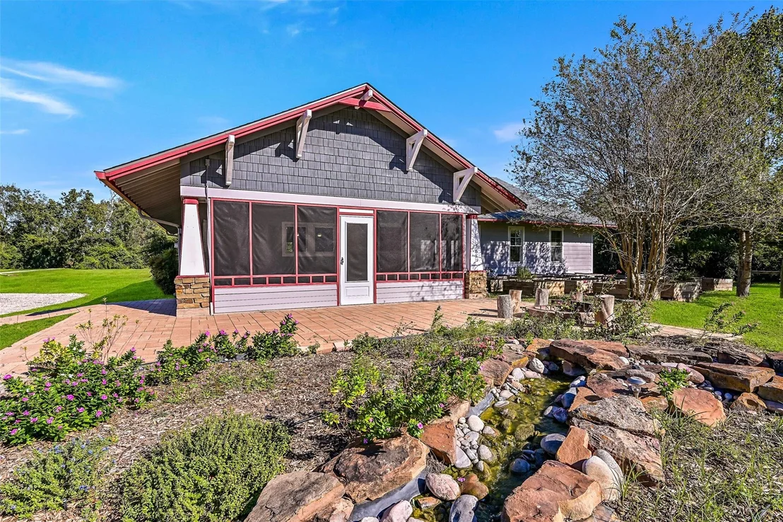 Photo of 3200 Fairway Drive