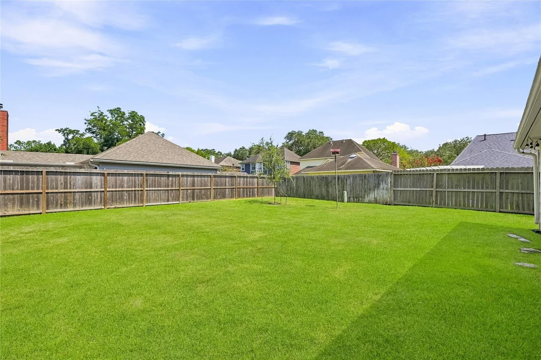 Photo of 706 Fernglade Drive