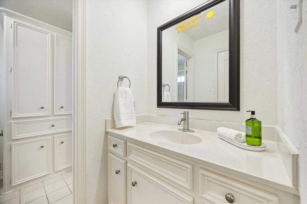 Photo of 1703 Windsor Park Drive