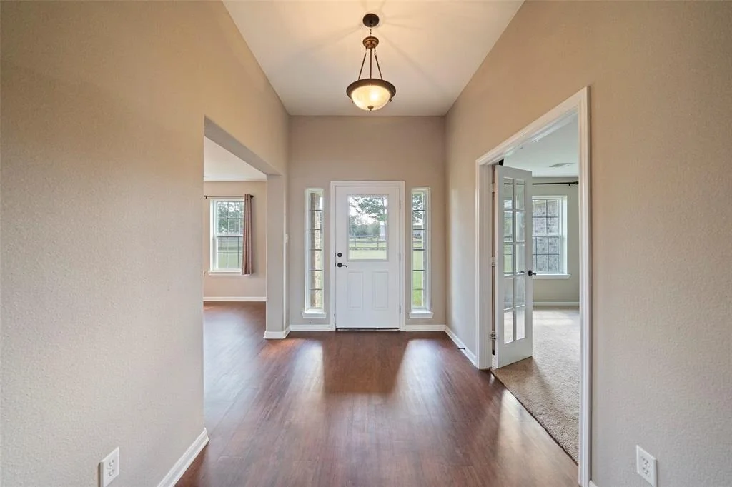 Photo of 8334 Rolling Oaks Drive