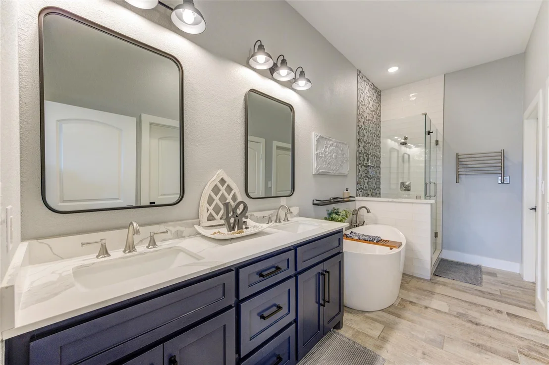 Photo of 931 Angus Trail