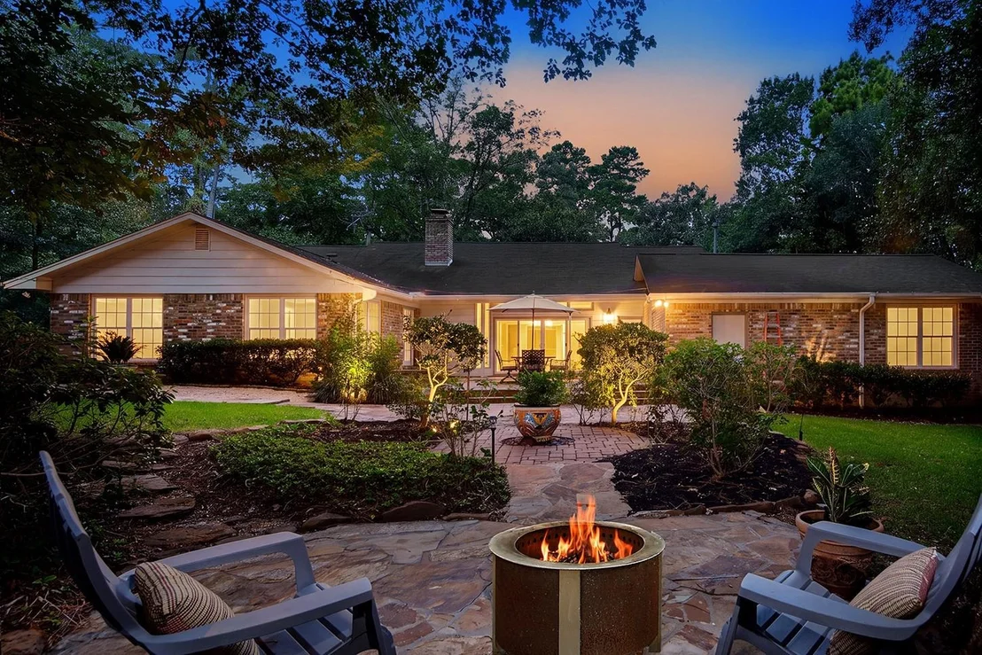 Photo of 10117 Shady Hollow Drive
