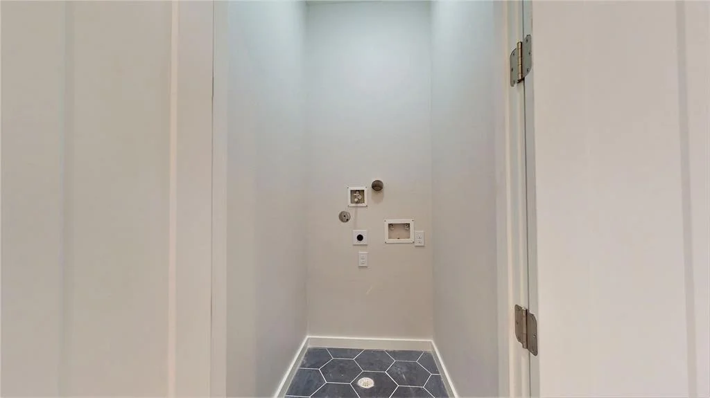 Photo of 531 Memorial Heights Drive