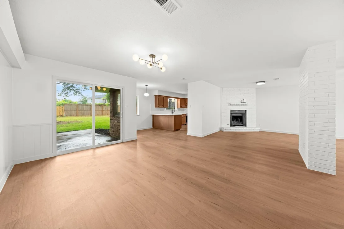 Photo of 227 E North Hill Drive