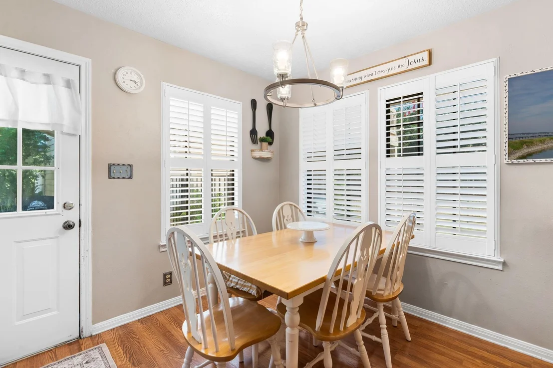 Photo of 6971 Breezy Point
