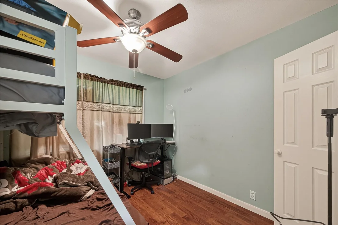 Photo of 2111 Hickory Lane