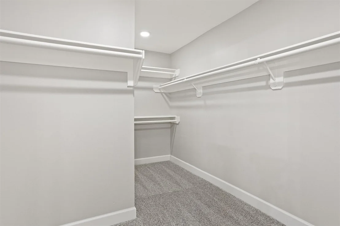 Photo of 2022 Hillside Oak Lane
