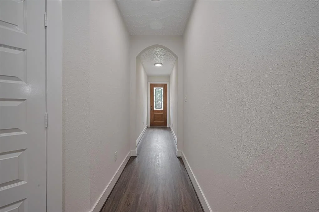 Photo of 2206 Hoskins Drive