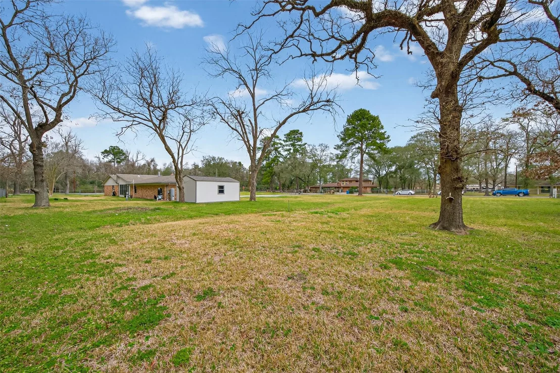 Photo of 4012 Theiss Road