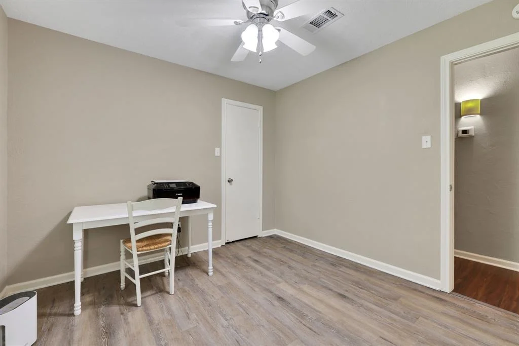 Photo of 216 Laurie Lane