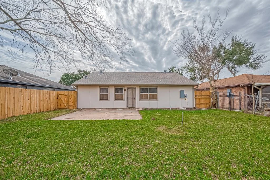 Photo of 3430 Tidewater Drive