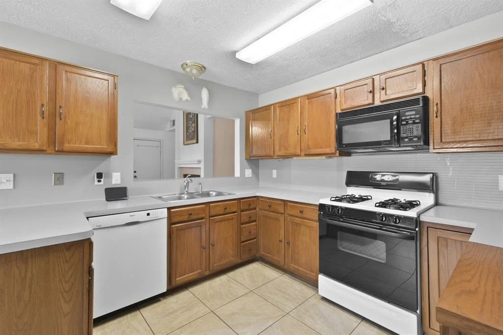 Photo of 3816 Redbud Drive