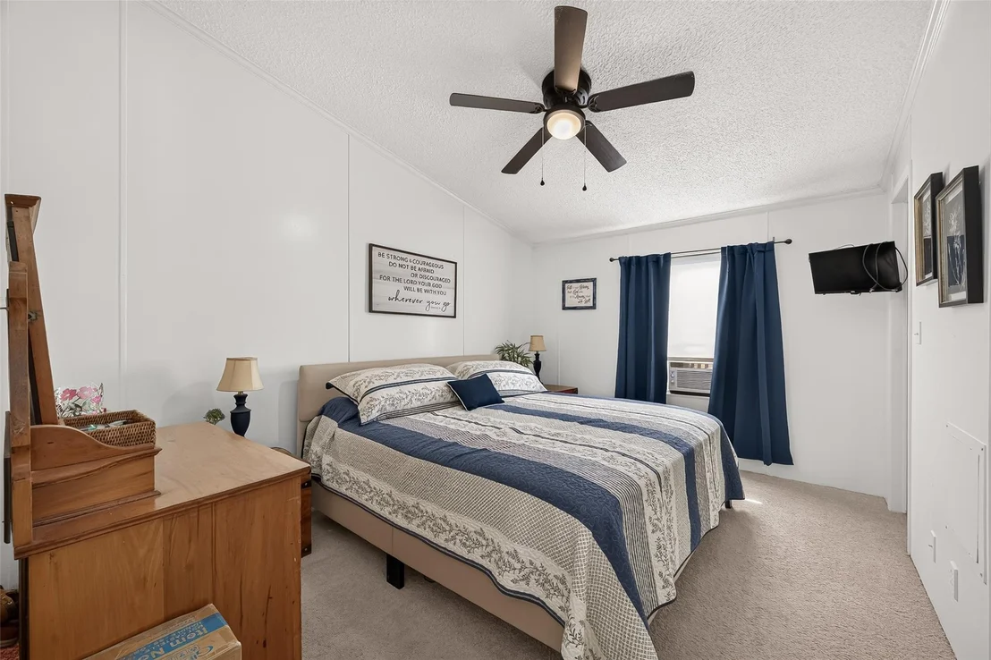 Photo of 14174 Shadow Bay Drive
