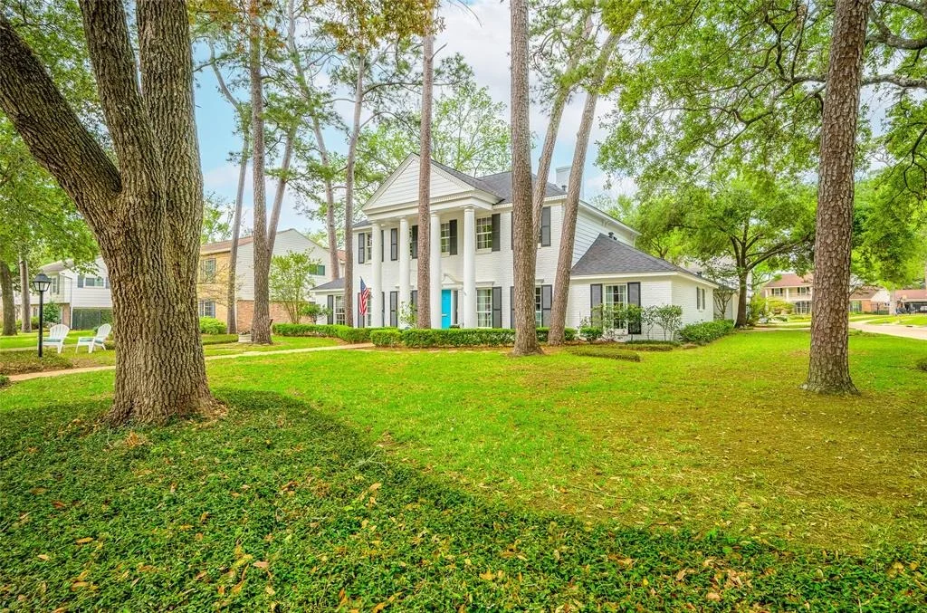 Photo of 559 Kickerillo Drive