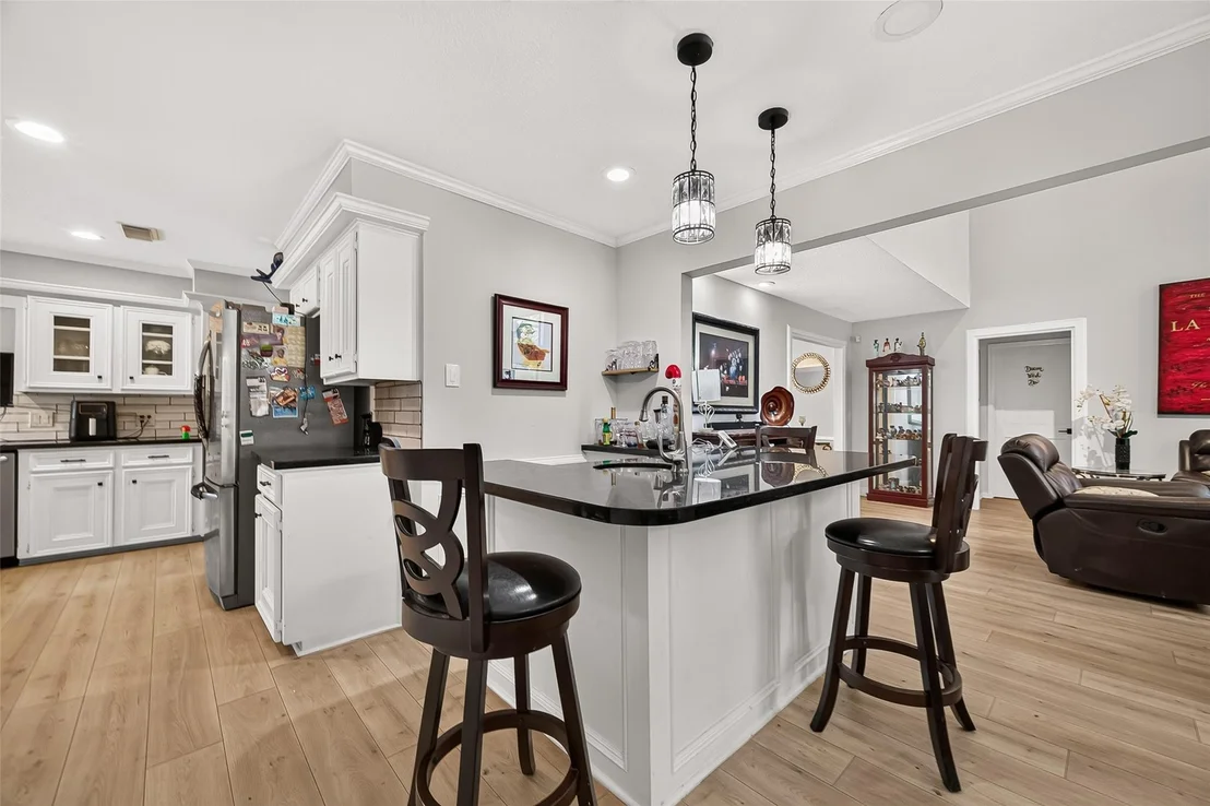 Photo of 5919 Spring Creek Oaks Drive