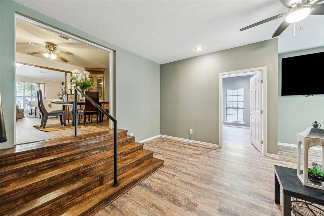Photo of 3477 Bradley Lane