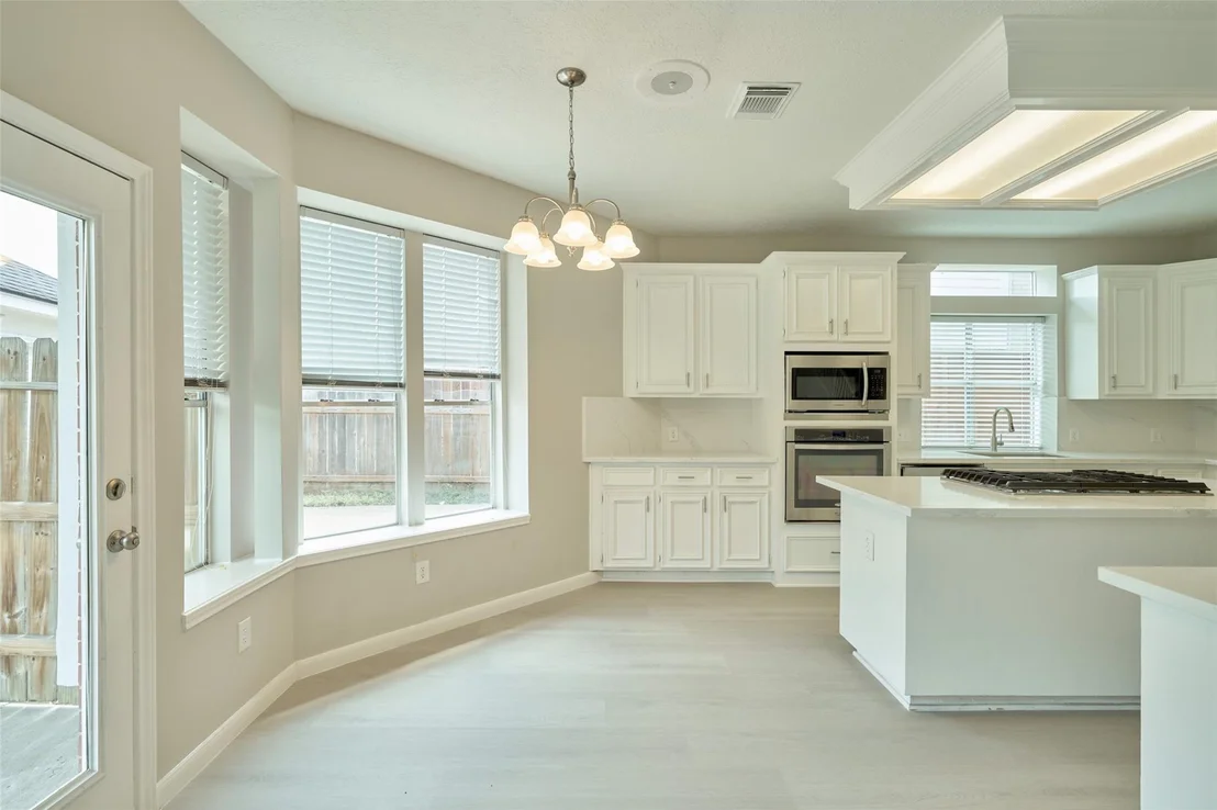 Photo of 12415 Shadowknoll Drive