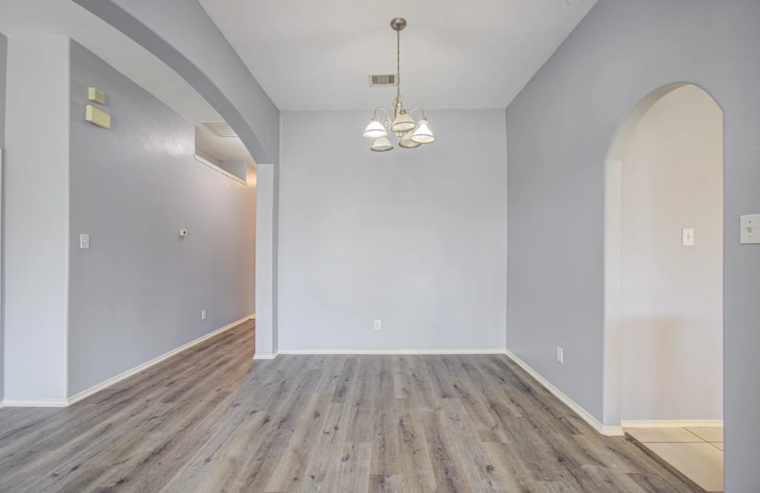 Photo of 13915 Fort Nelson Drive