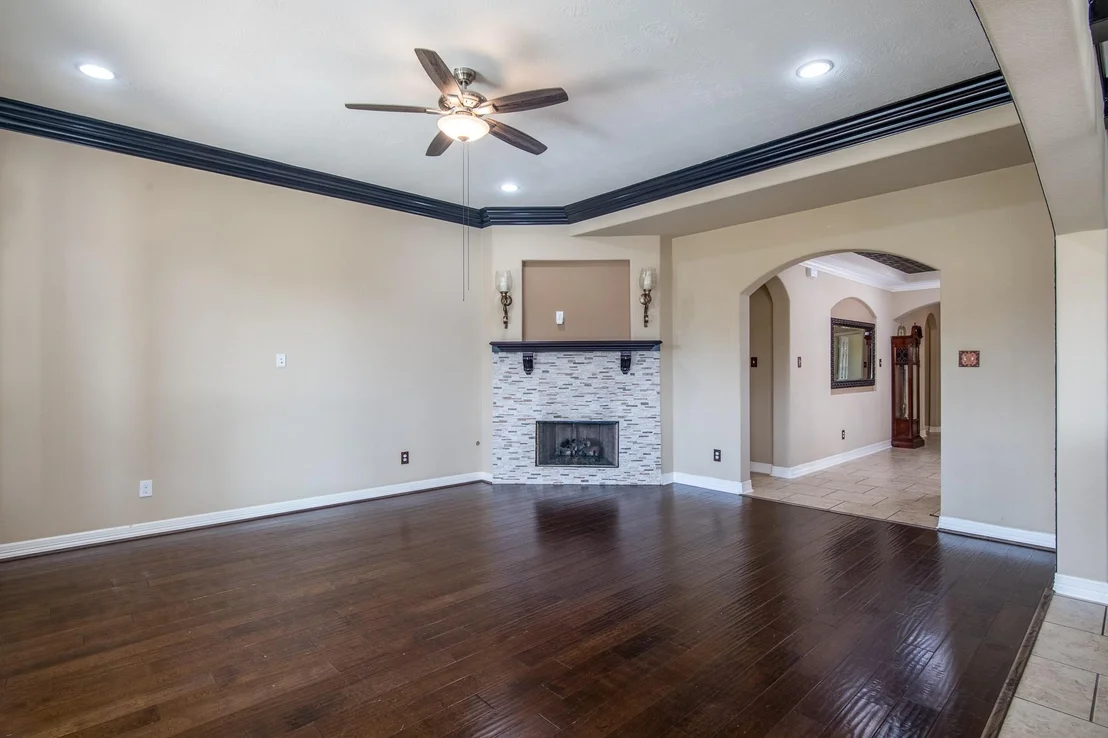 Photo of 18119 Blues Point Drive