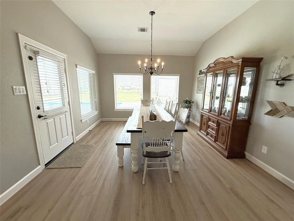 Photo of 5008 Dubuque Parkway