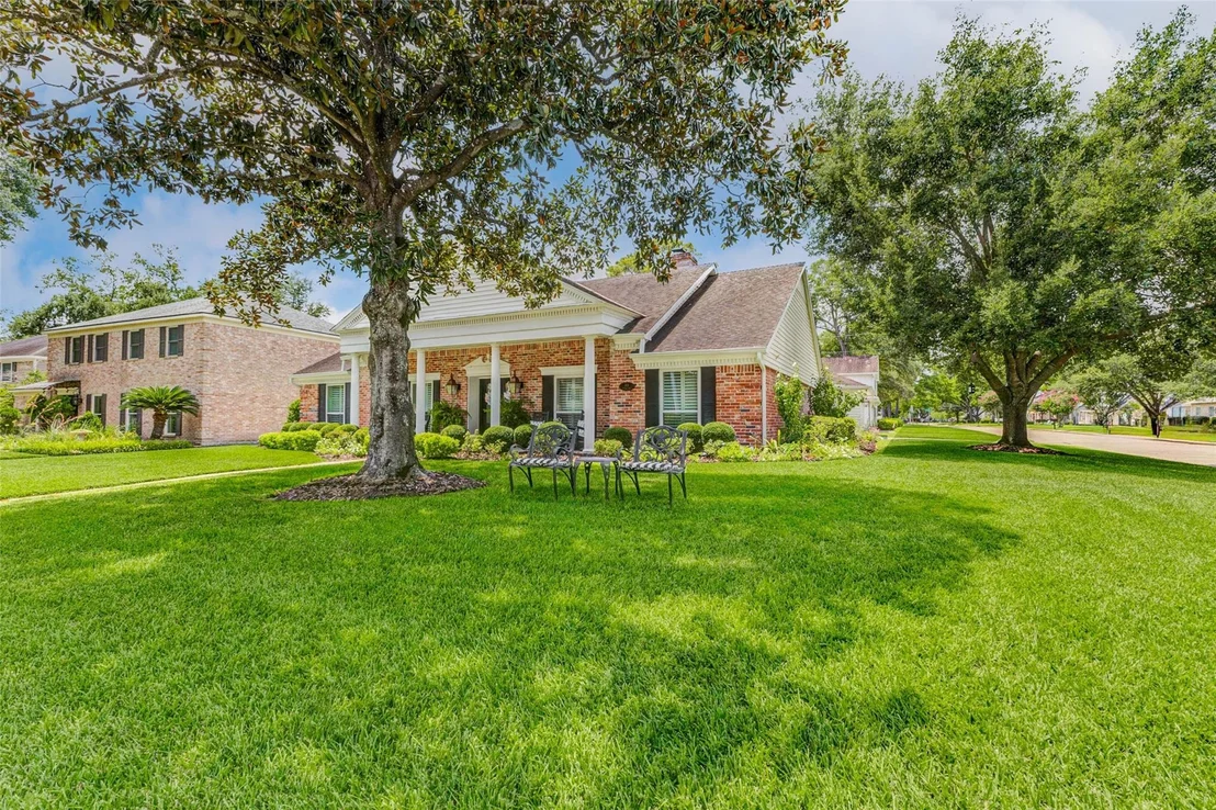 Photo of 315 Thicket Lane