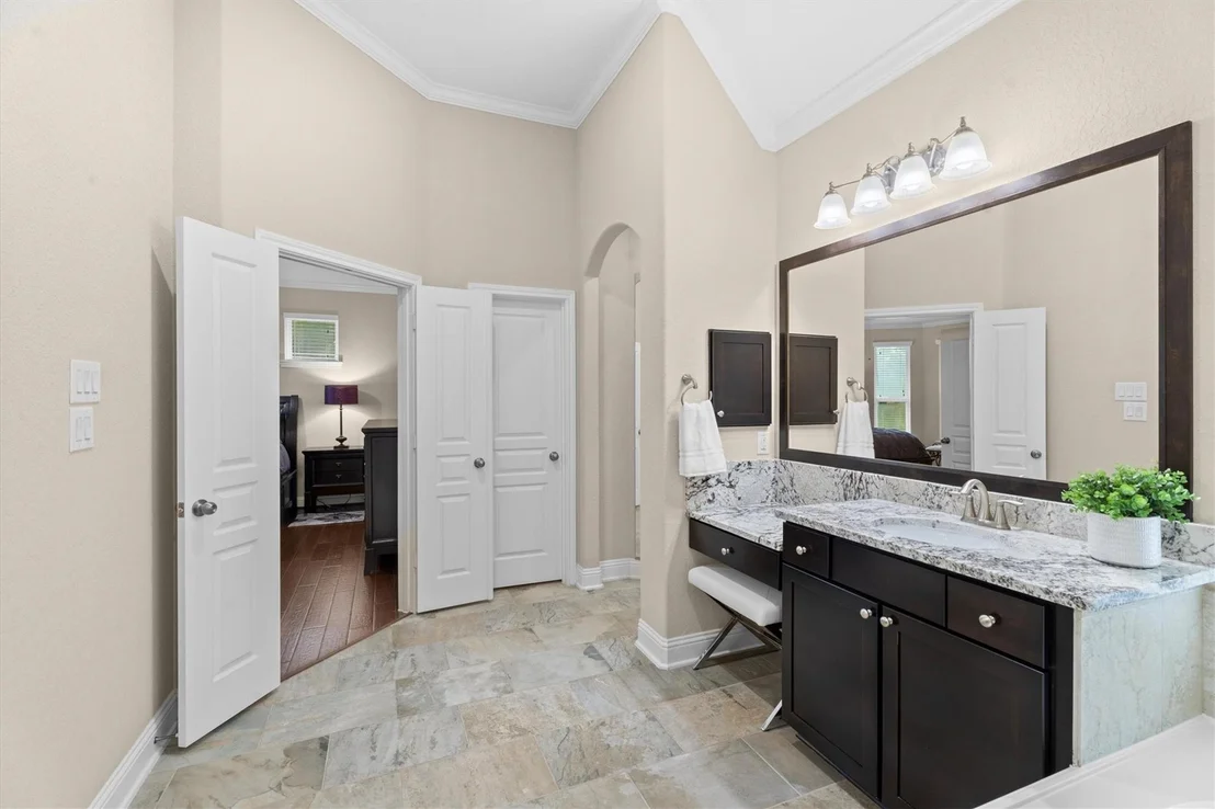 Photo of 18006 Norwood Oaks Drive